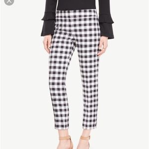 New Ann Taylor black and white gingham ankle pants